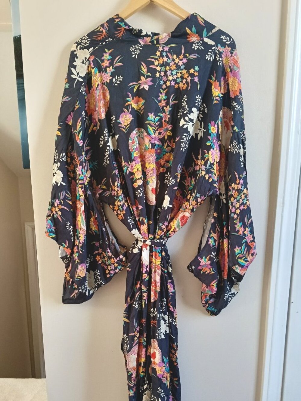 SPELL Leo Robe M/L - Picture 5 of 7